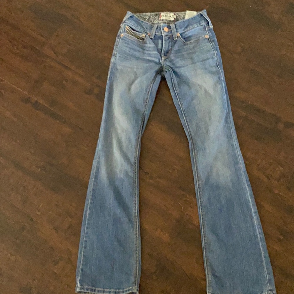 Arait R.E.A.L  26L worn a couple times